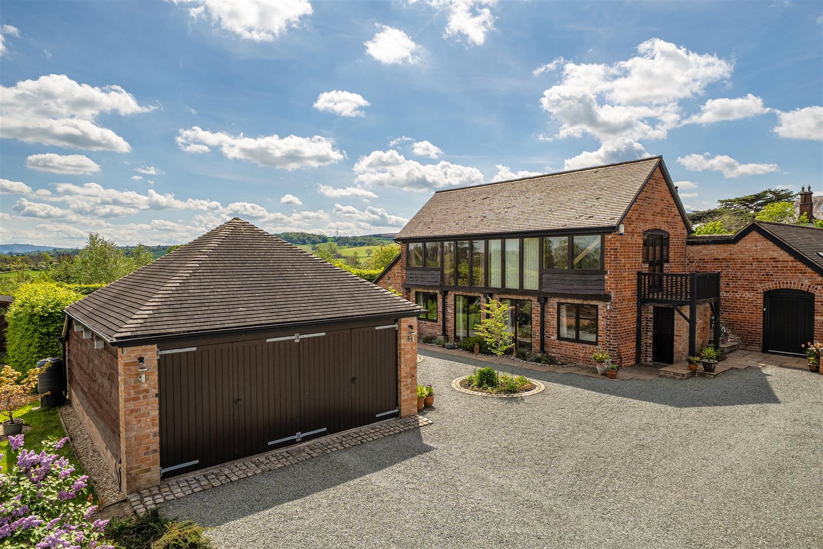 Property Image 8392b985-f35c-49cb-a0c3-f0a8735d7863