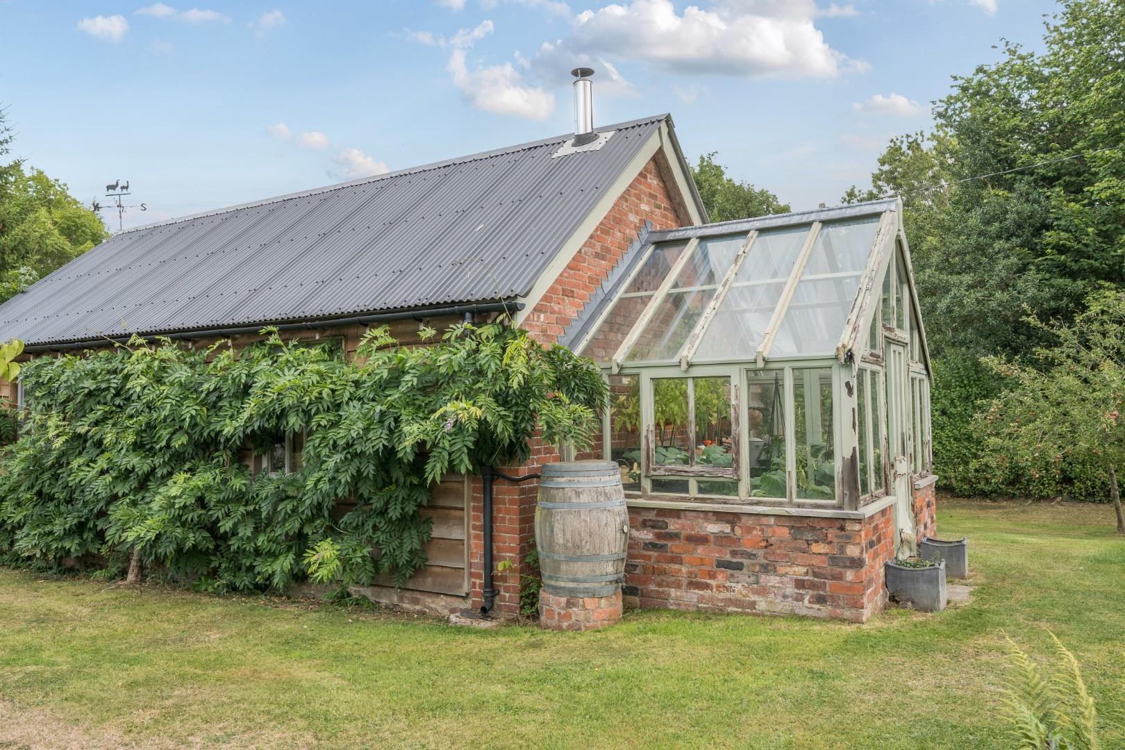 Property Image 8394479a-20f9-4c48-9d9a-d6e634fb7256