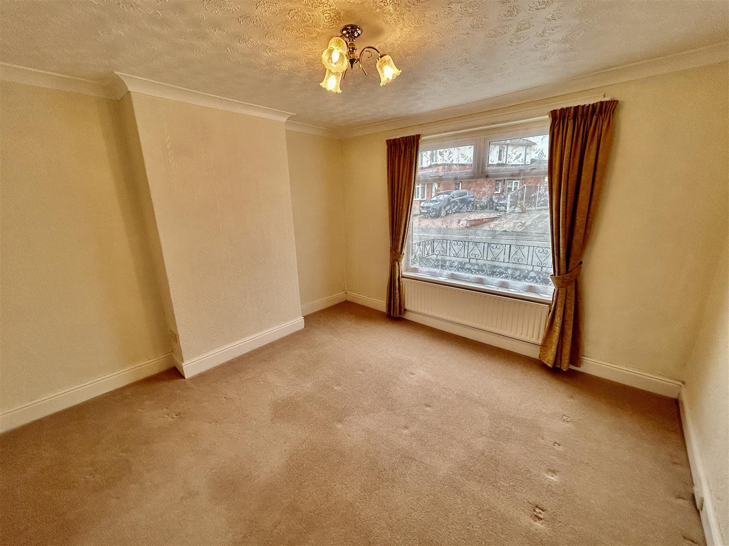 Property Image 83960728-fab3-4232-a10e-f041ae426063