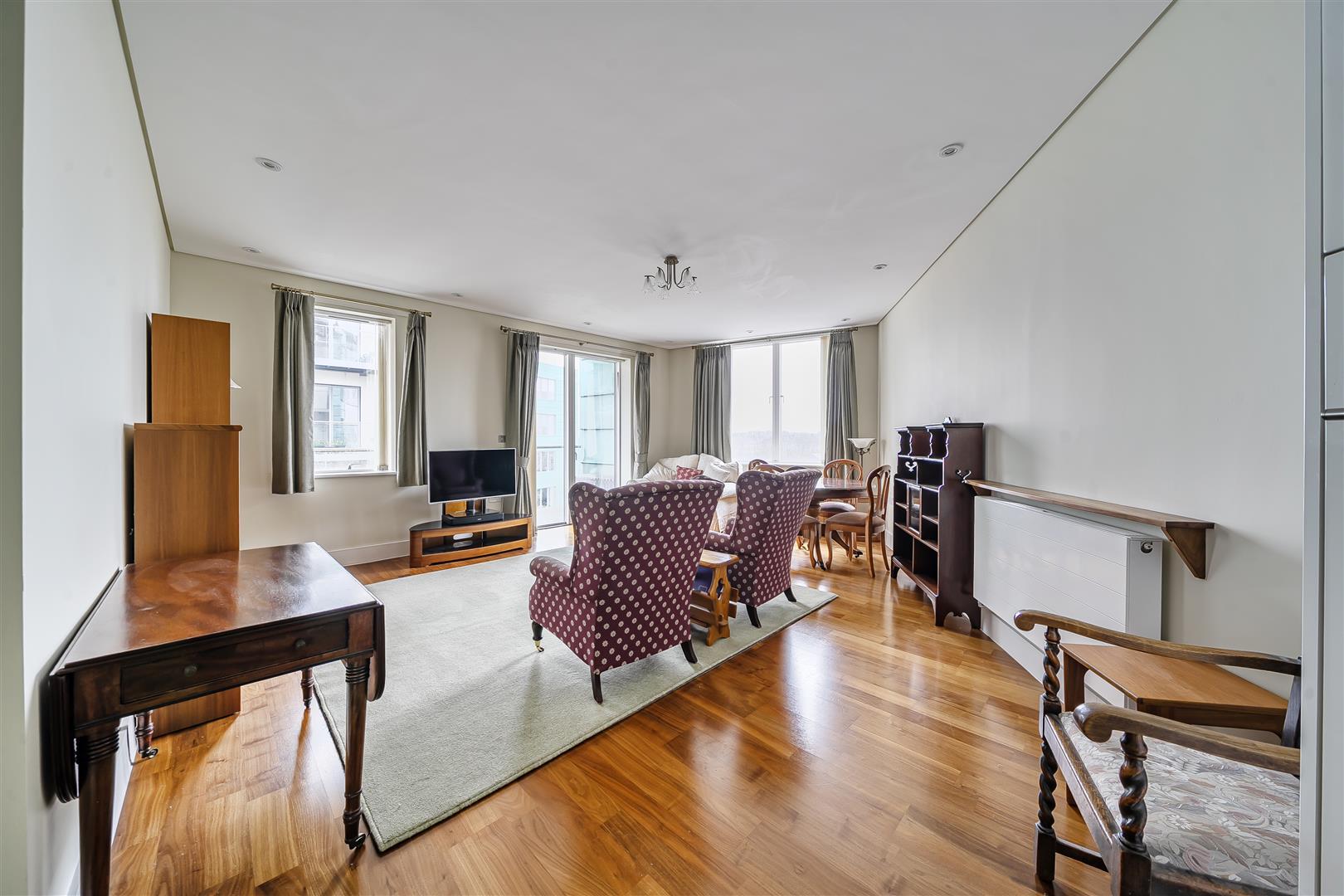 Property Image 839fb098-722b-4e0a-ab71-579e547cae29