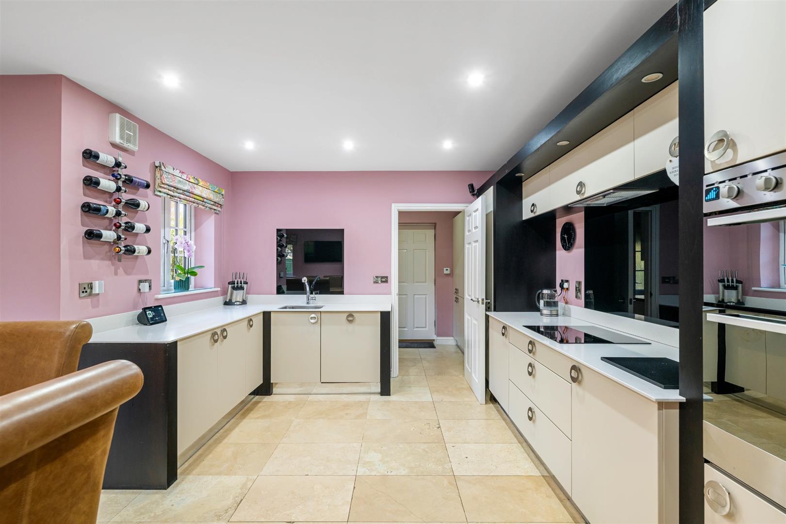 Property Image 83a12747-3c06-43fb-89ae-eee8791682a2