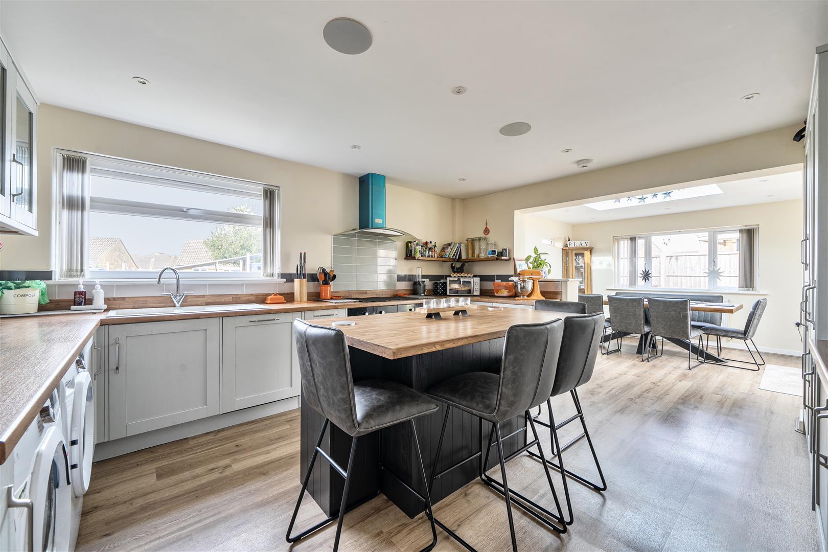 Property Image 83a5a94c-79ba-4f2f-a362-3404c61049ff