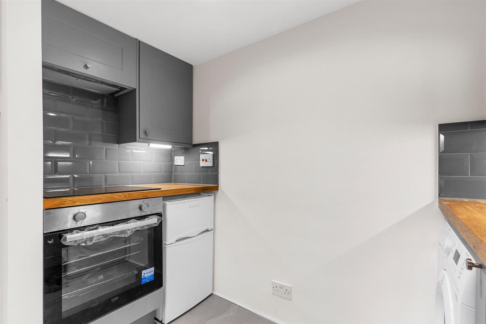 Property Image 83ac36e6-e02a-4d7c-a58a-db34ba4a7da1