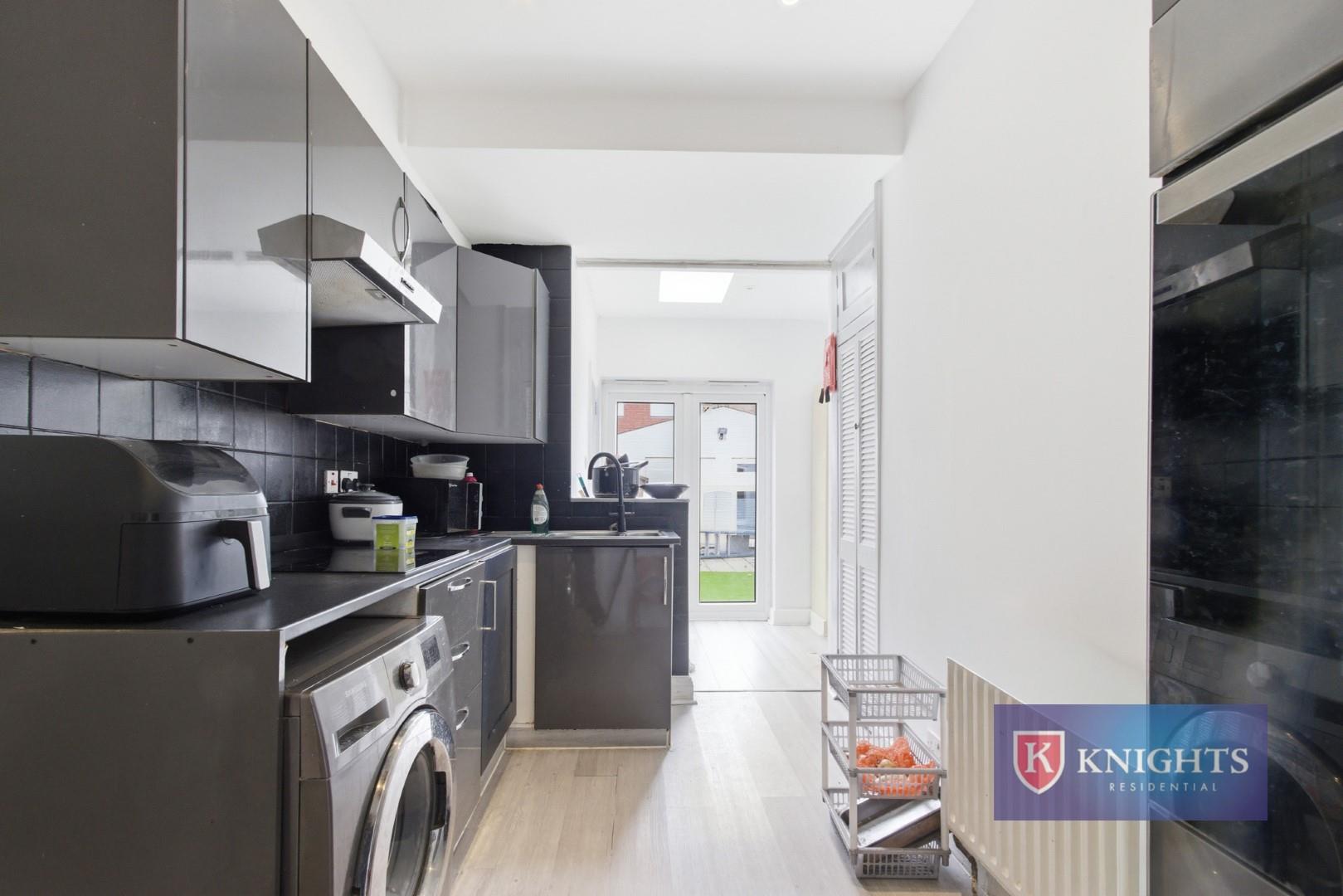 Property Image 83ae17b7-7ec6-48f9-a103-f100adb74e29