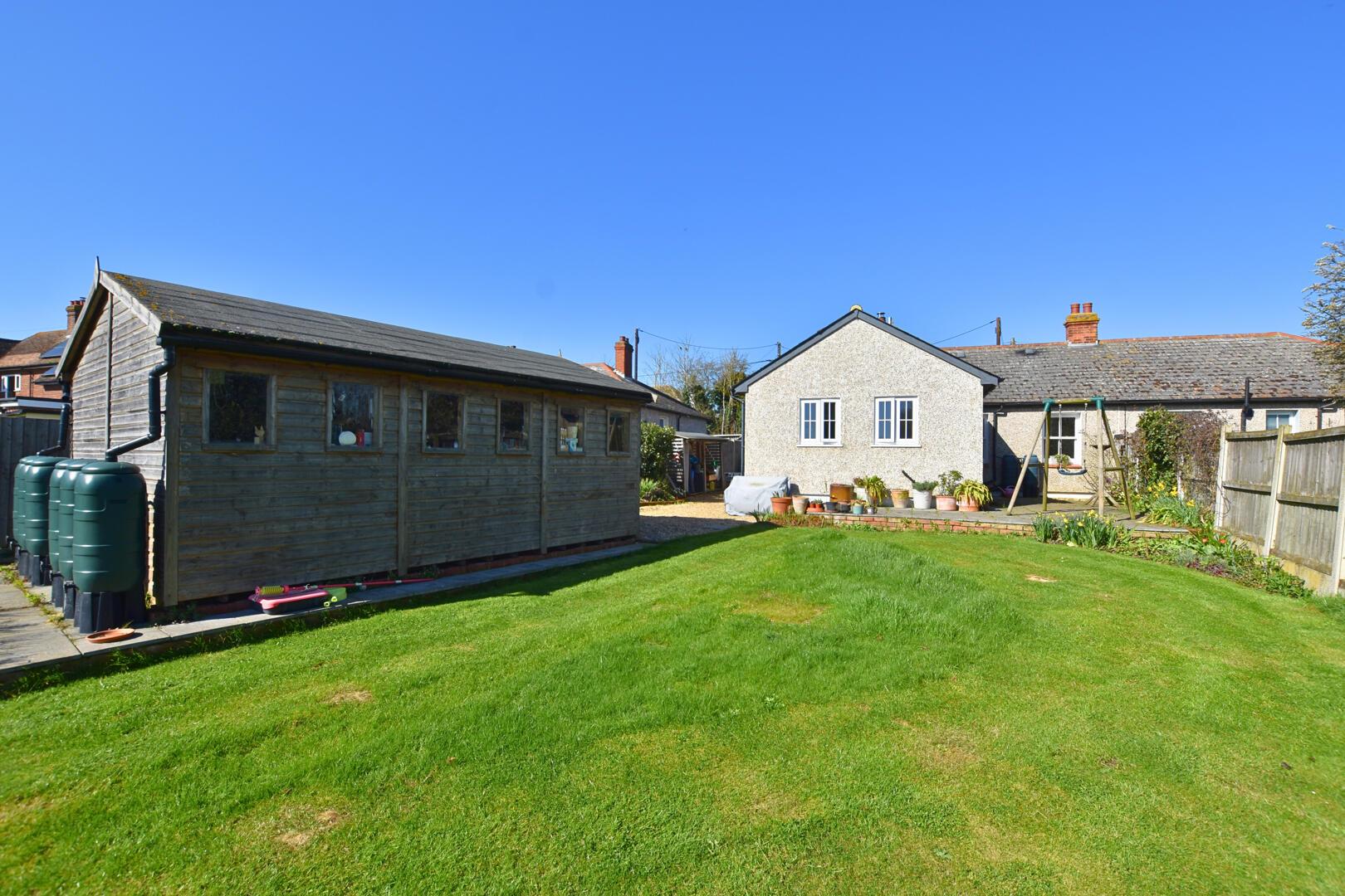 Property Image 83b11806-ea10-4a1d-887a-a1a31048d3d5