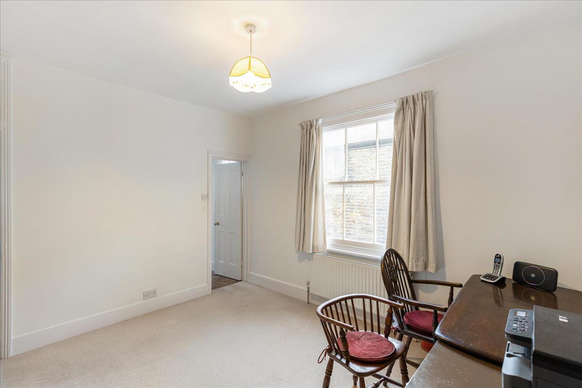Property Image 83b64c61-1e1c-4010-aa56-68e0d3e8a536