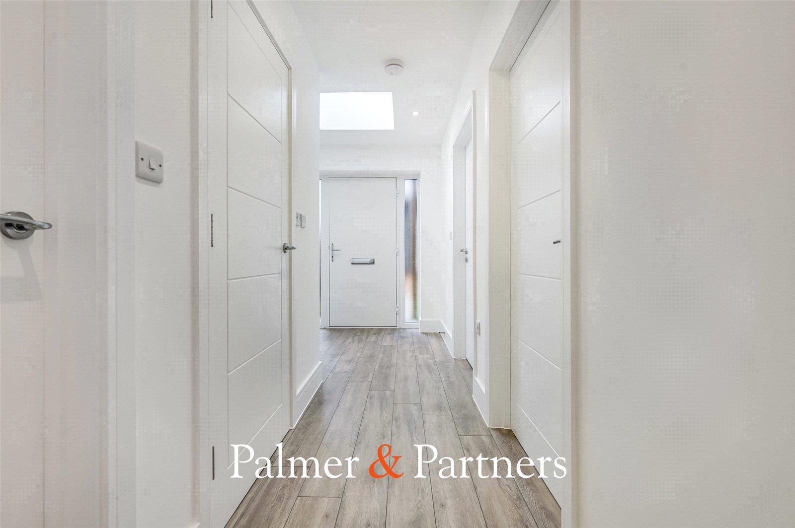 Property Image 83ba3392-50b5-423e-81de-ae67c214086a
