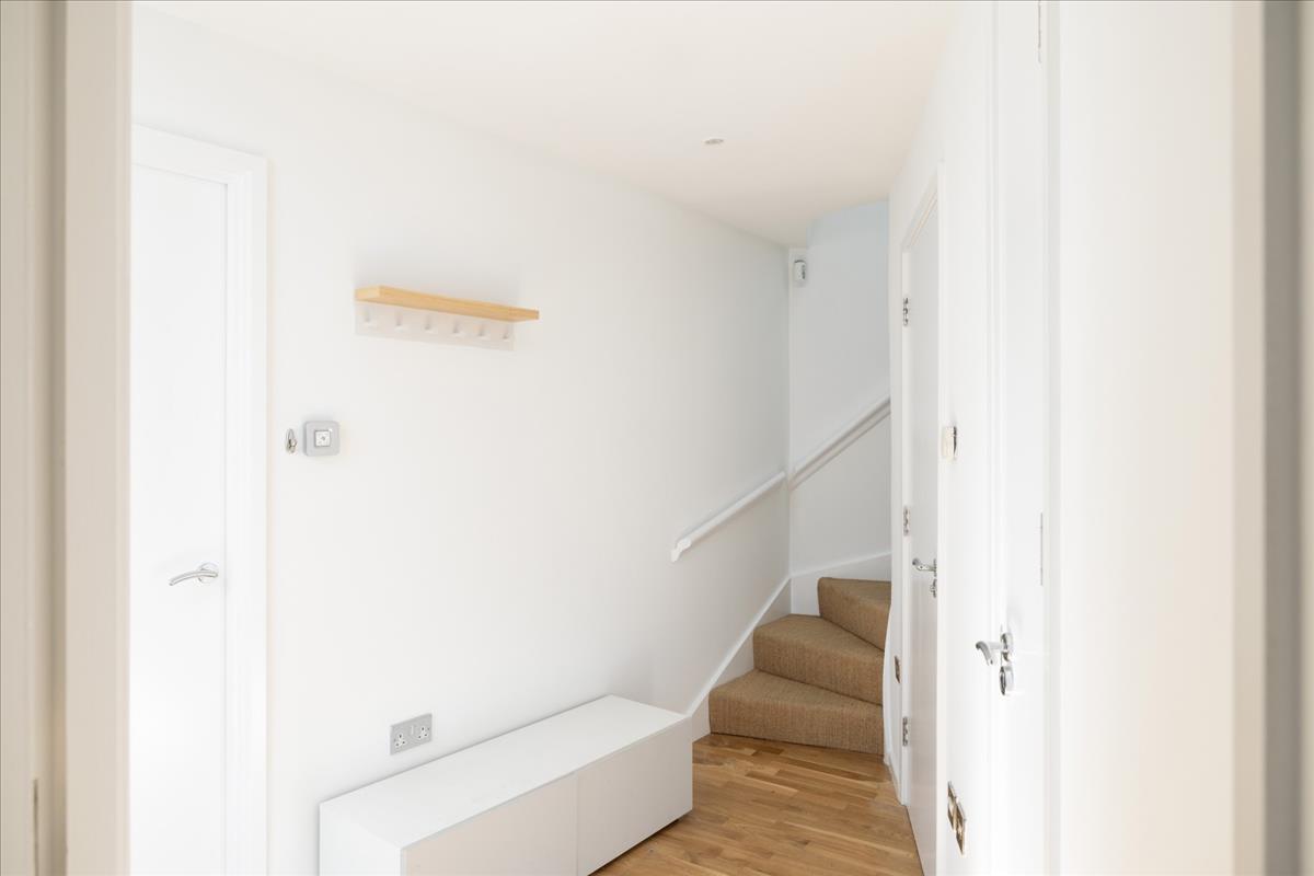 Property Image 83bbc844-70b3-44be-ab35-c4609503b714