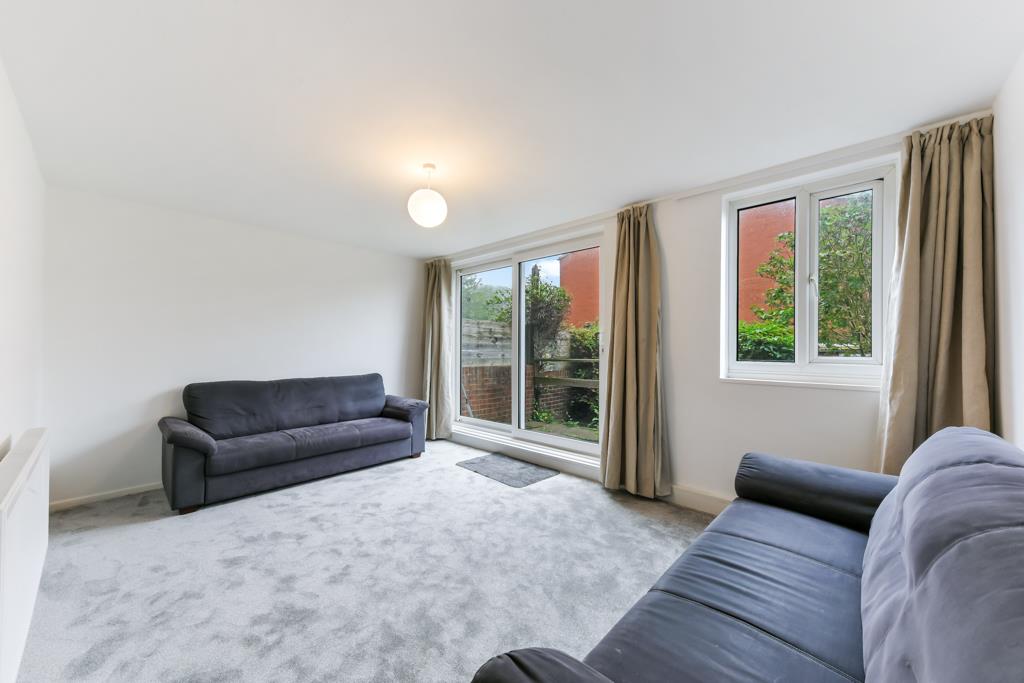 Property Image 83bbf3b9-7e85-4a09-bebc-021c6d0e91a5