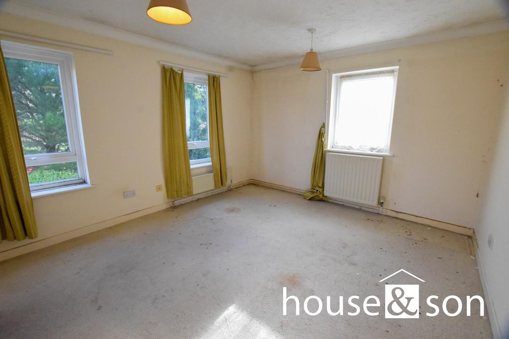 Property Image 83bf9c82-7876-4176-b1b6-d51398f43da3