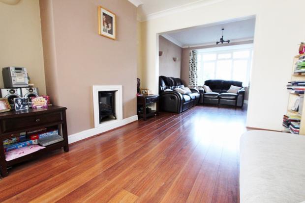 Property Image 83d4a64e-1261-4b8d-9f99-a8f76bad60f2