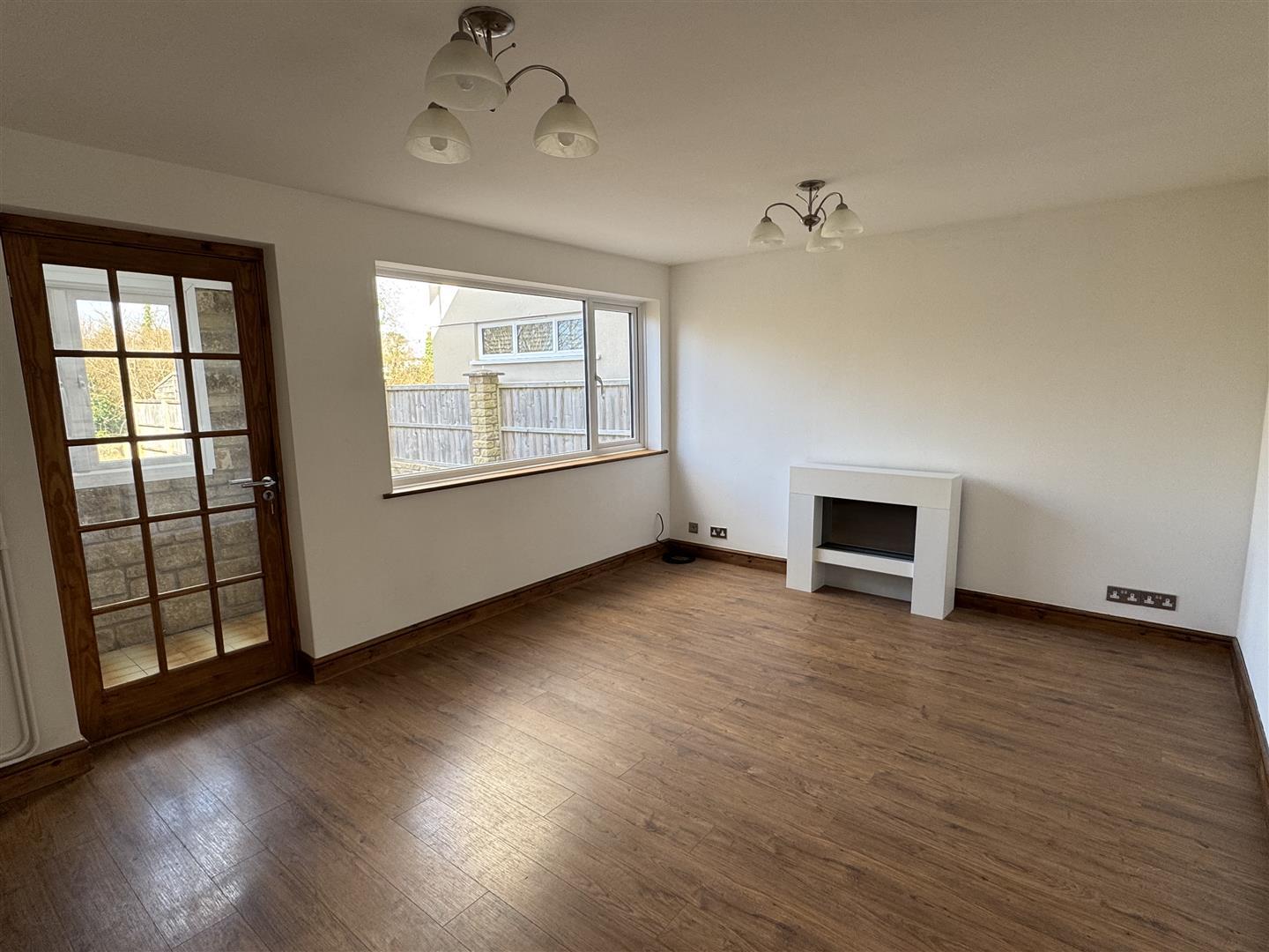Property Image 83d53c7e-37fe-4e23-a98e-f0bbcc1b41d3