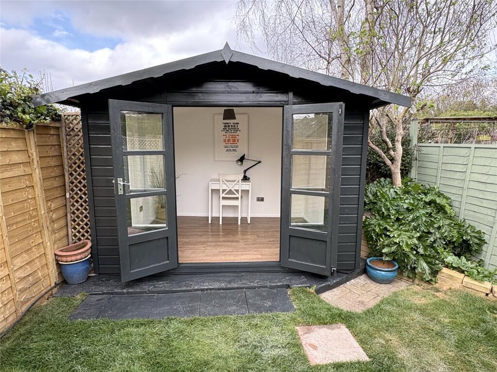 Property Image 83d5fdbf-c691-4c7c-8aec-c2cba97720da