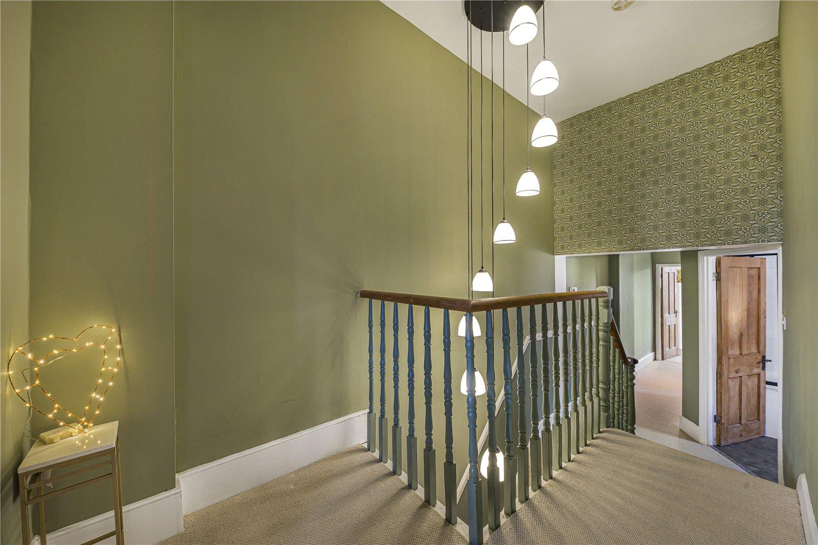 Property Image 83dc3873-b037-481d-adab-6d4a05eb2f60
