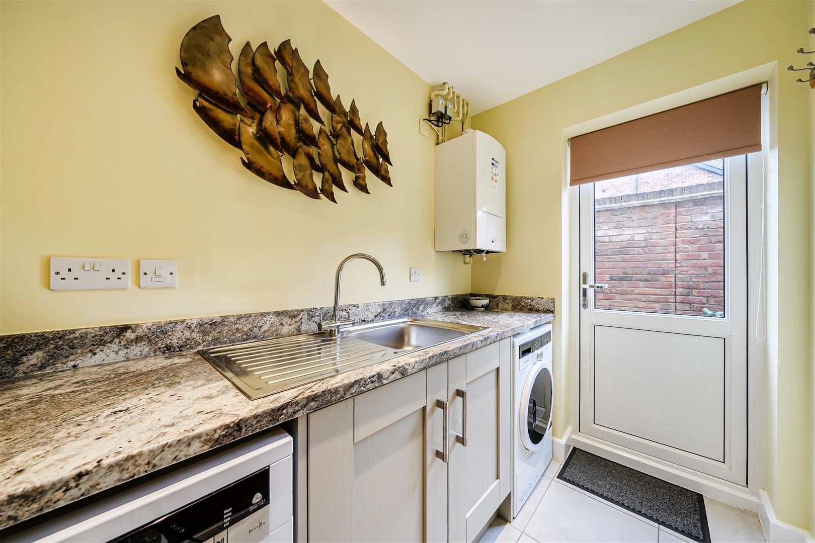 Property Image 83dcb268-1b15-478c-a7cc-03de30187366