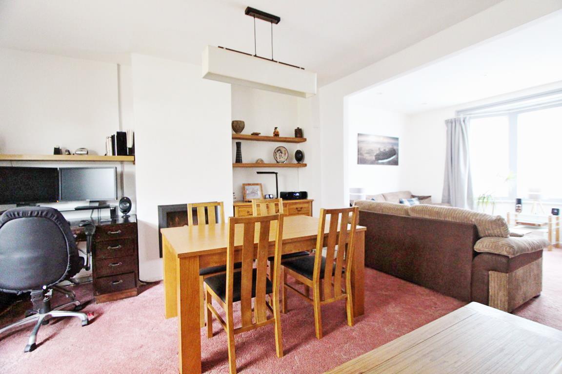 Property Image 83e4b586-ba8f-42f5-bf51-eaeedb3d718a