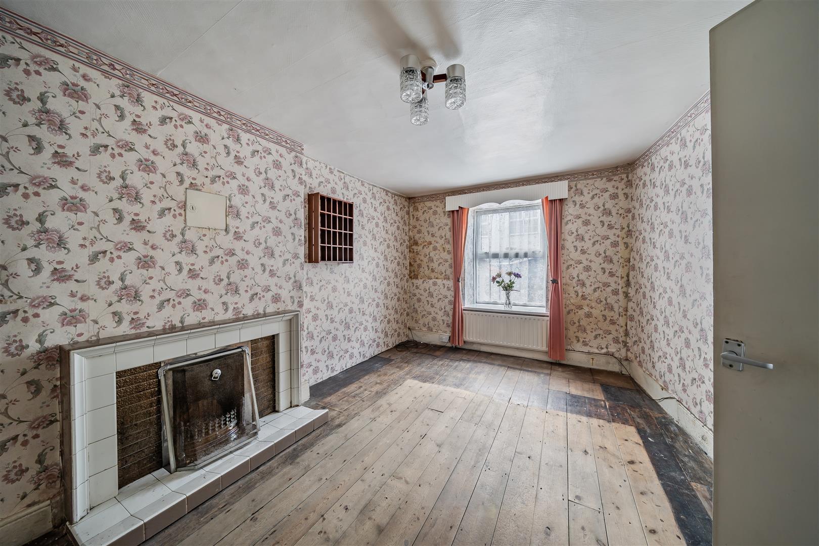 Property Image 83e954fa-8c17-42bd-89f8-956d2aa6d461