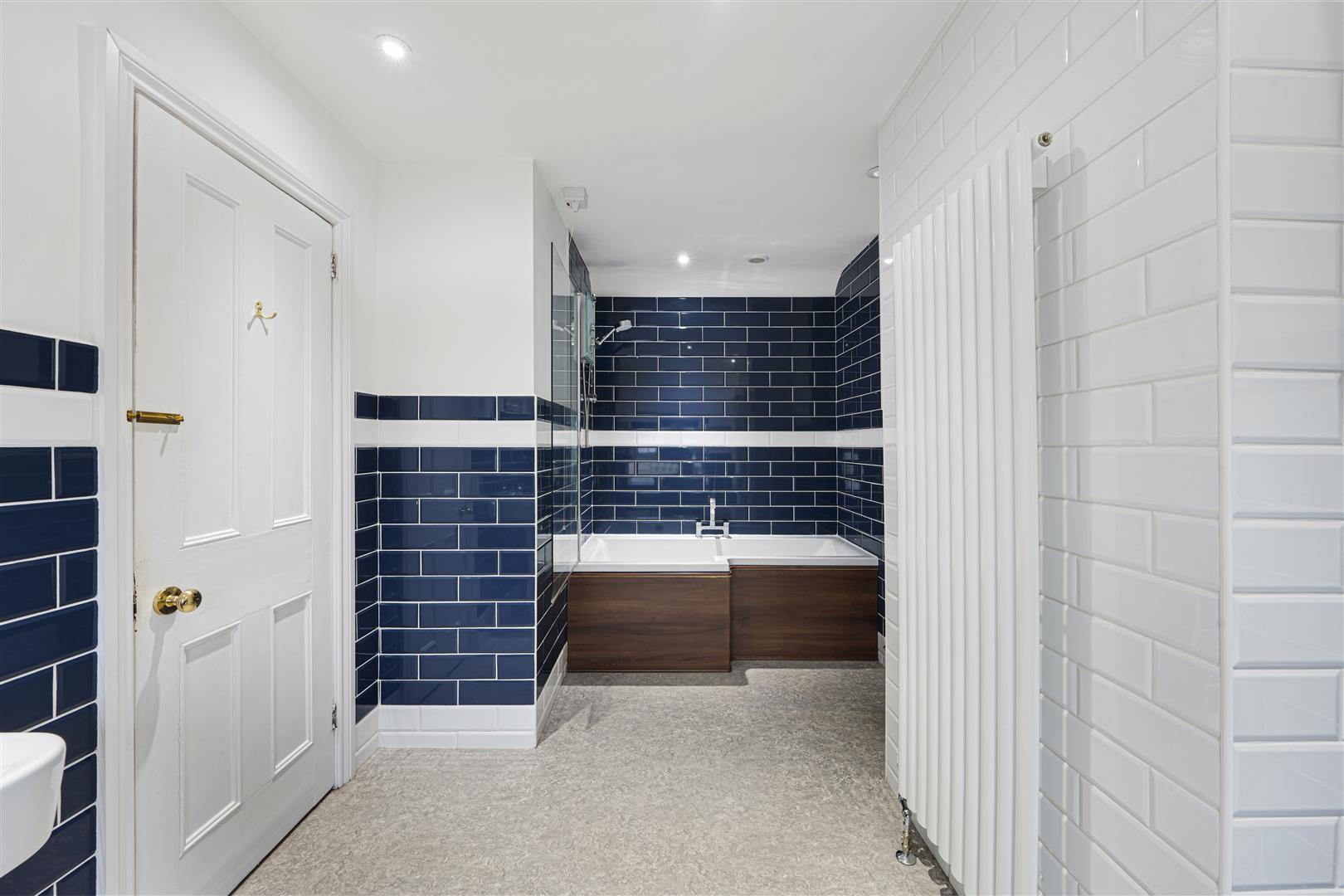 Property Image 83ec8e64-5004-4a39-af4c-1506b8eb290c