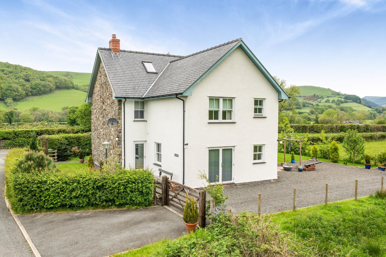 Property Image 83ed4900-460f-4ed4-a492-f24c831ca0e7