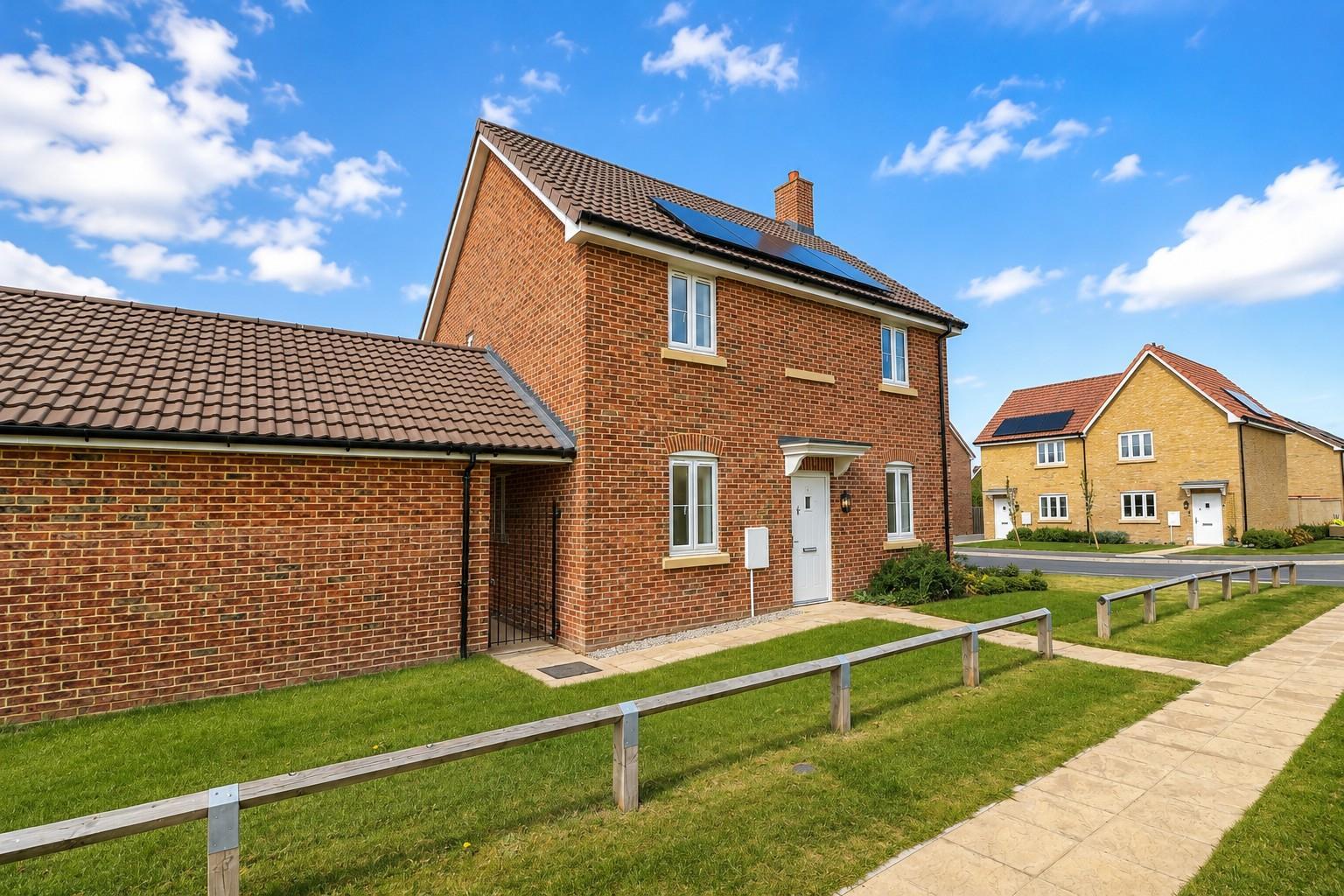 Property Image 83ee1444-1d22-4189-94a8-1458f566fb98