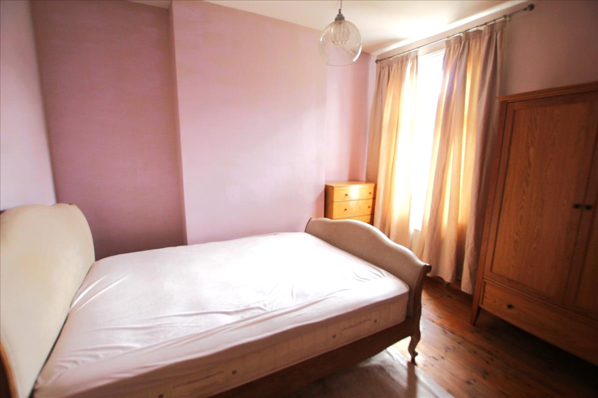 Property Image 83f142f6-8653-424e-ab95-772337483d73