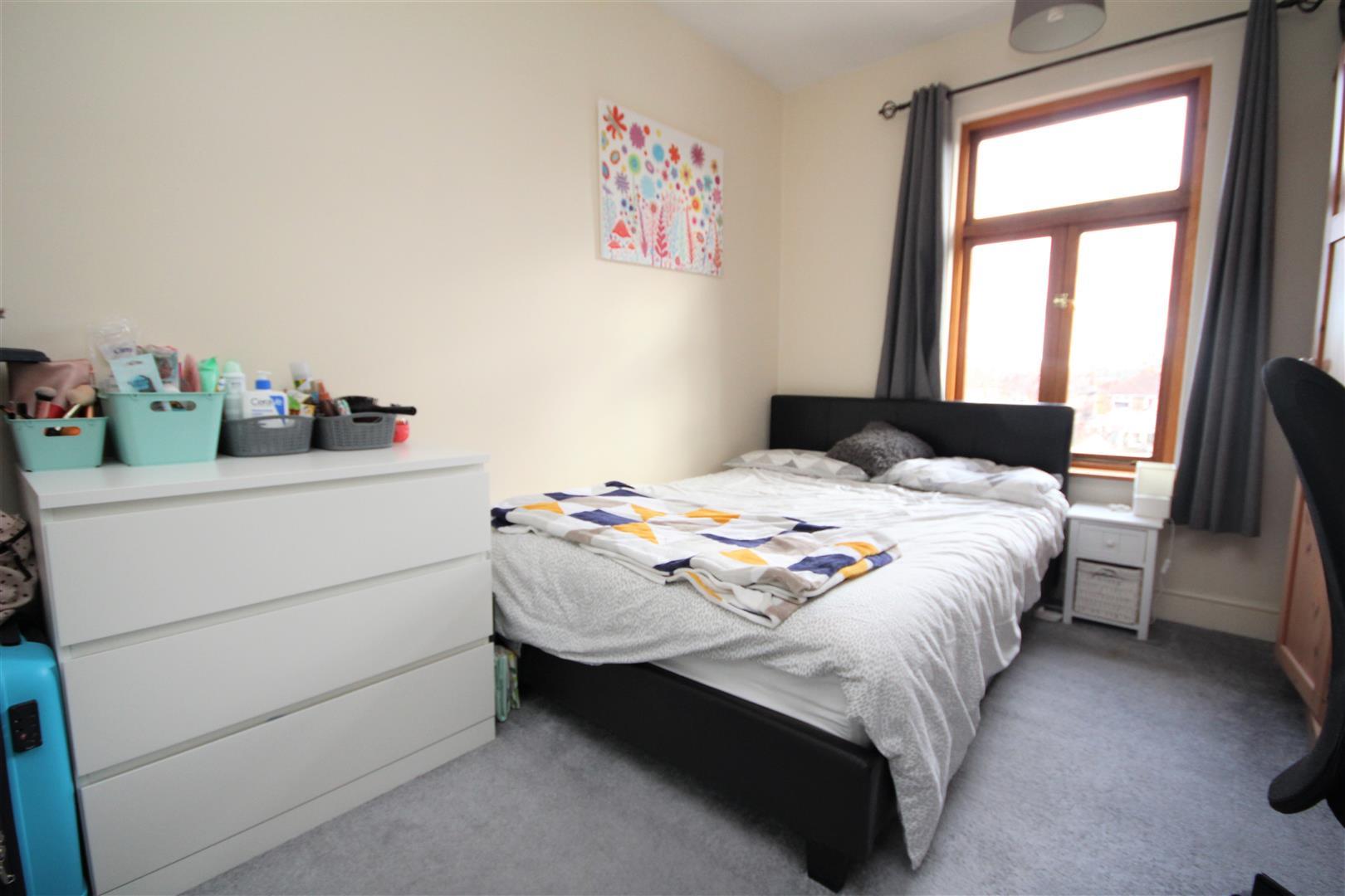 Property Image 83f41572-2804-4055-9950-c7a9d03e5e6b