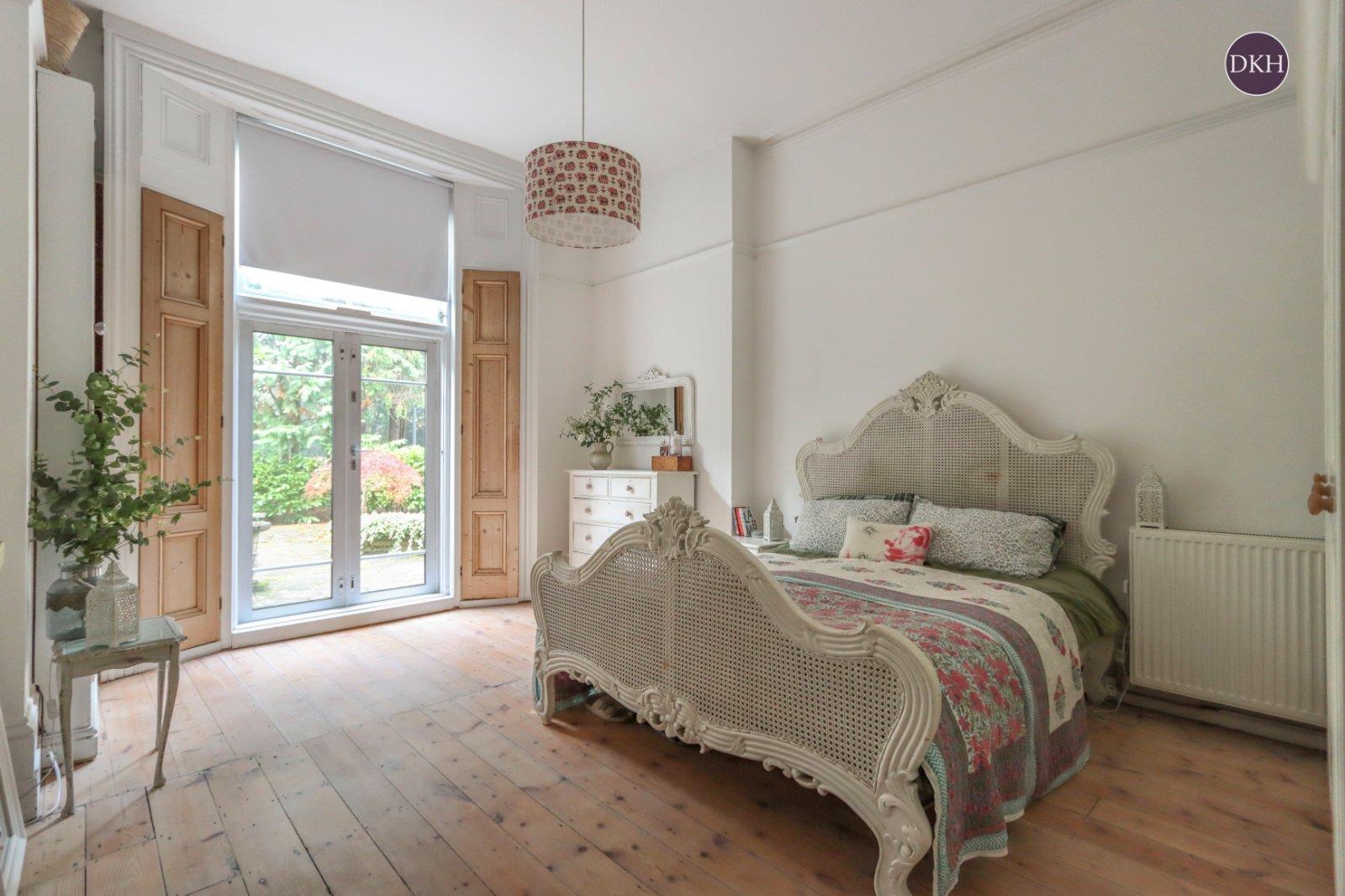 Property Image 83fa2660-a930-4381-a591-86a7cb04fff3