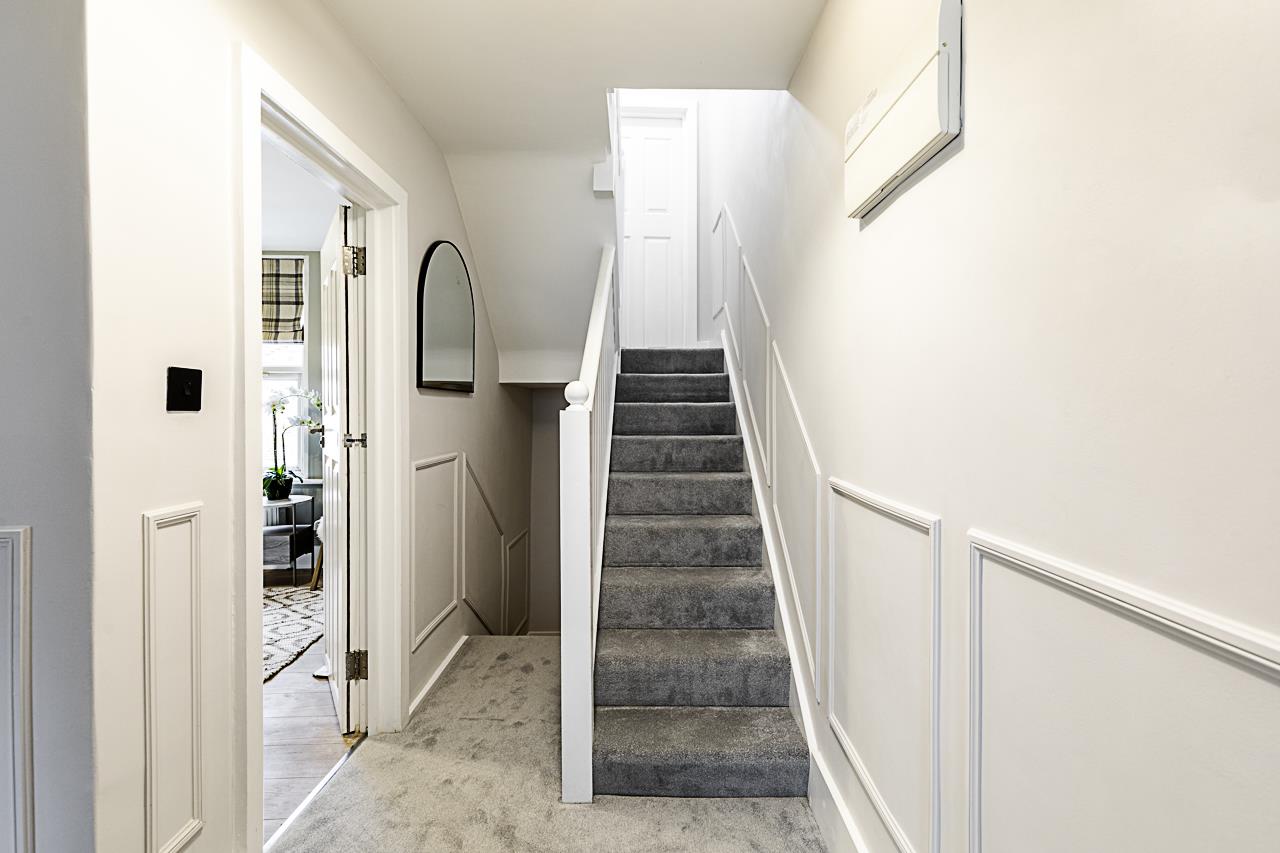 Property Image 8402e895-05cf-4106-8ea0-e34bc9ef229a