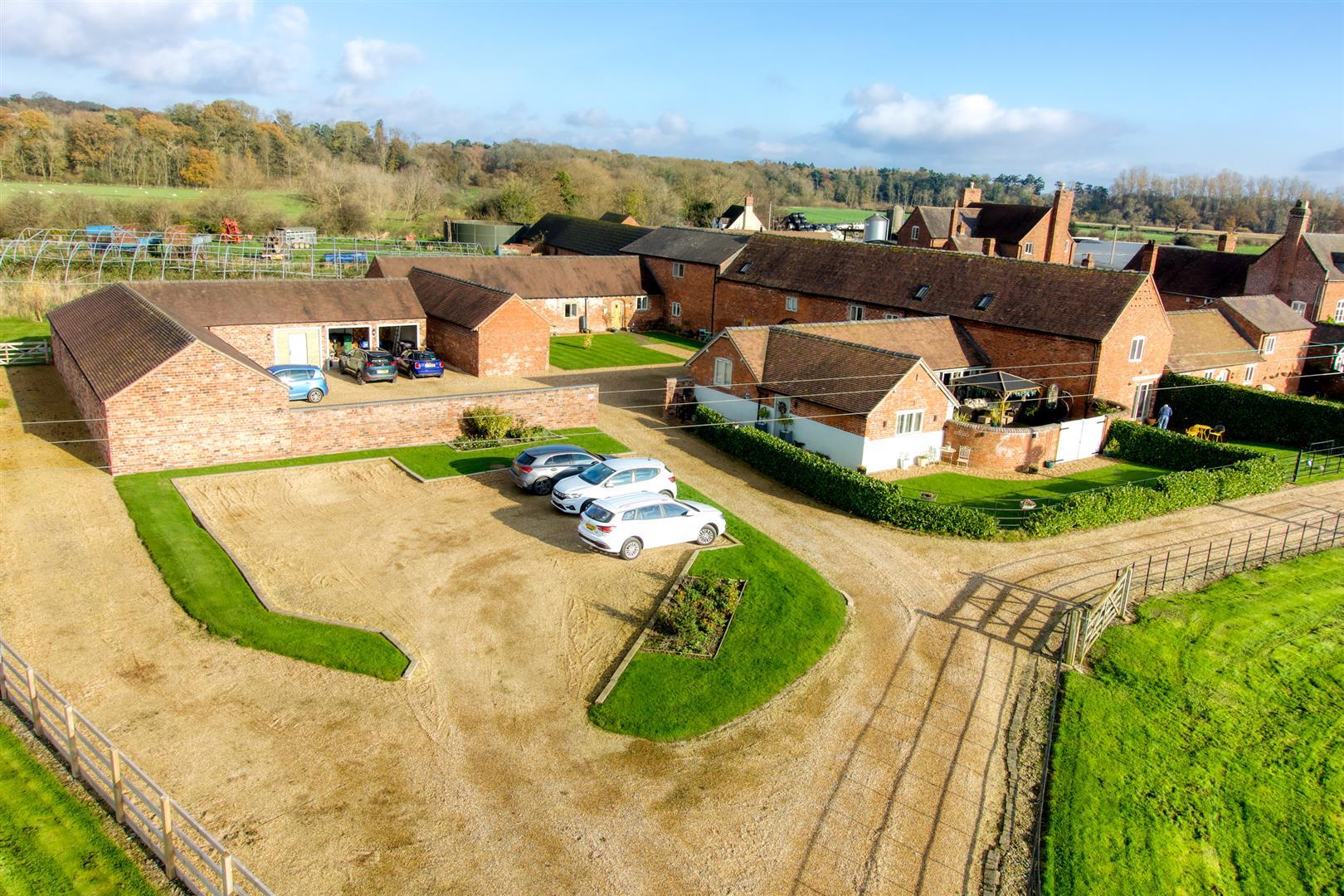 Property Image 841c1647-91b3-48e8-ae59-c17ee45251ab