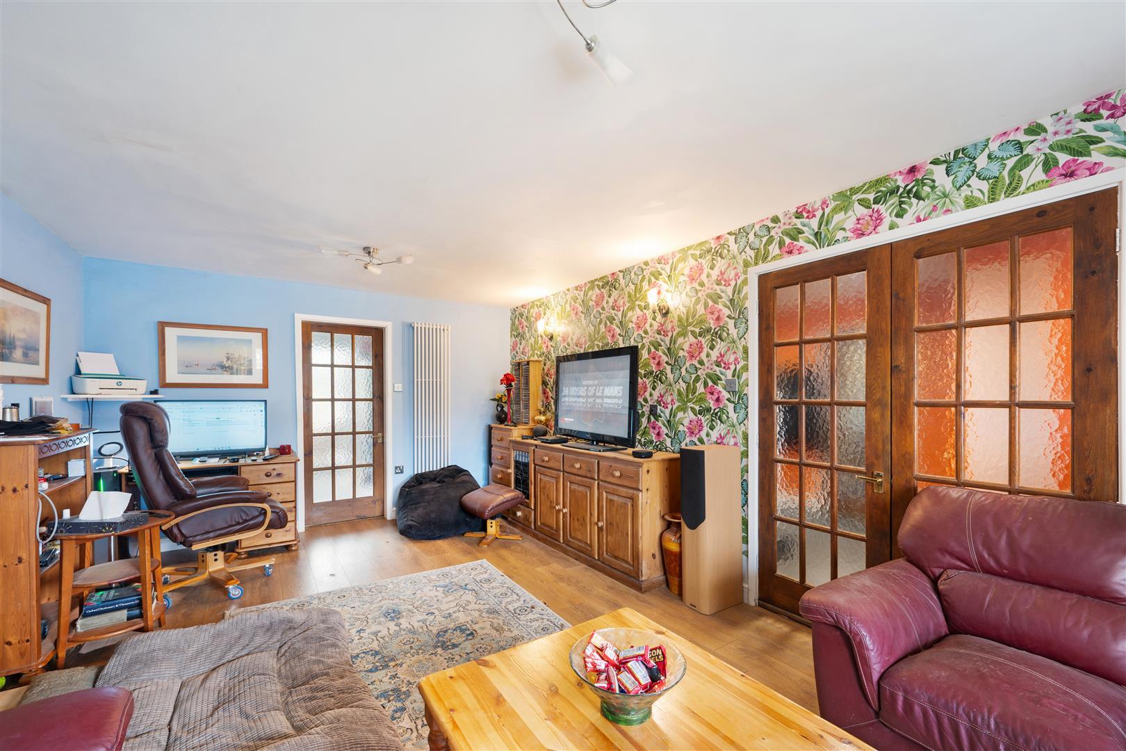 Property Image 84221d41-d148-437f-96a0-65401b51d0c5