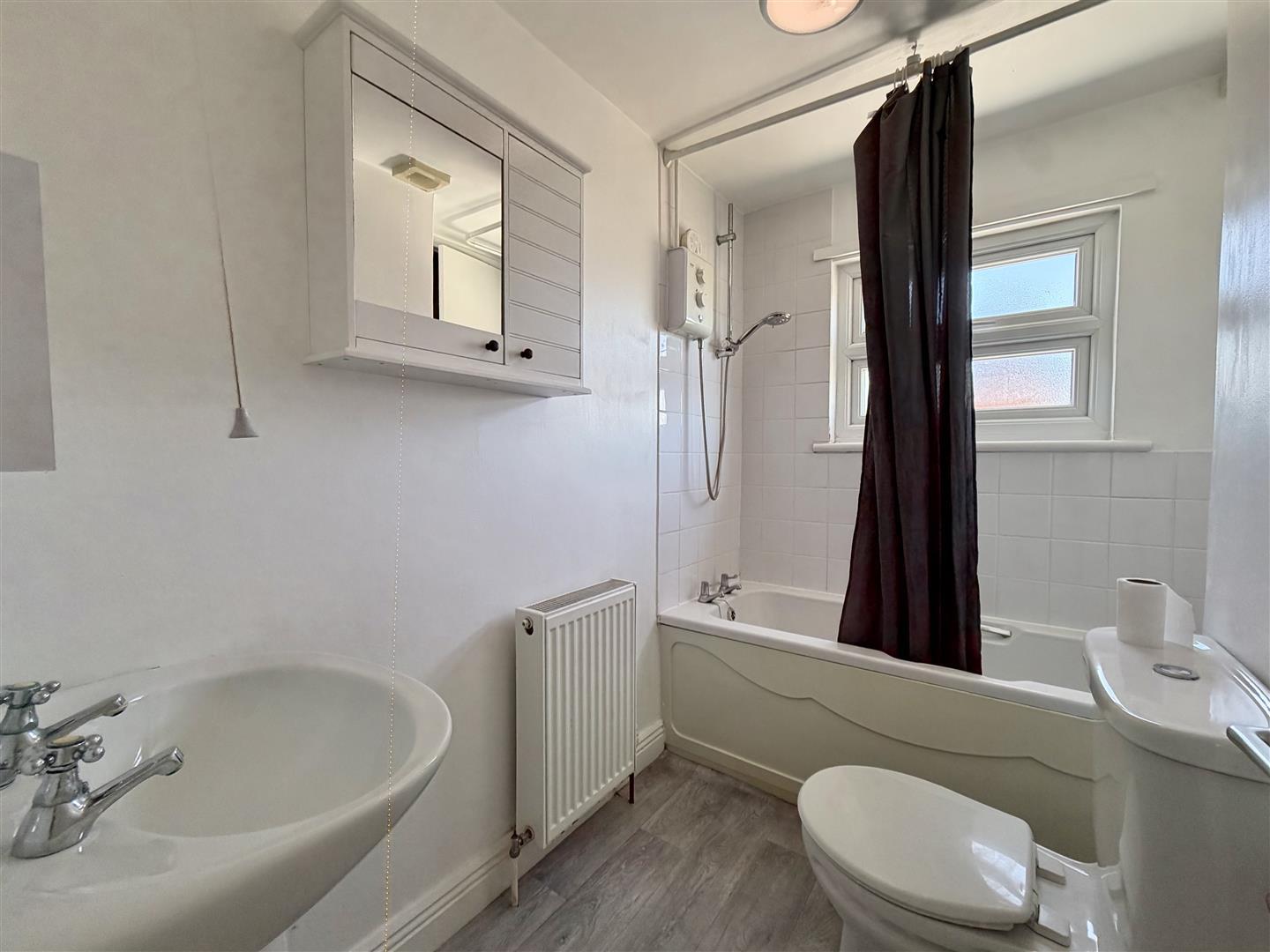 Property Image 842a3aba-dbca-486f-b79d-c1d3f04b5c86