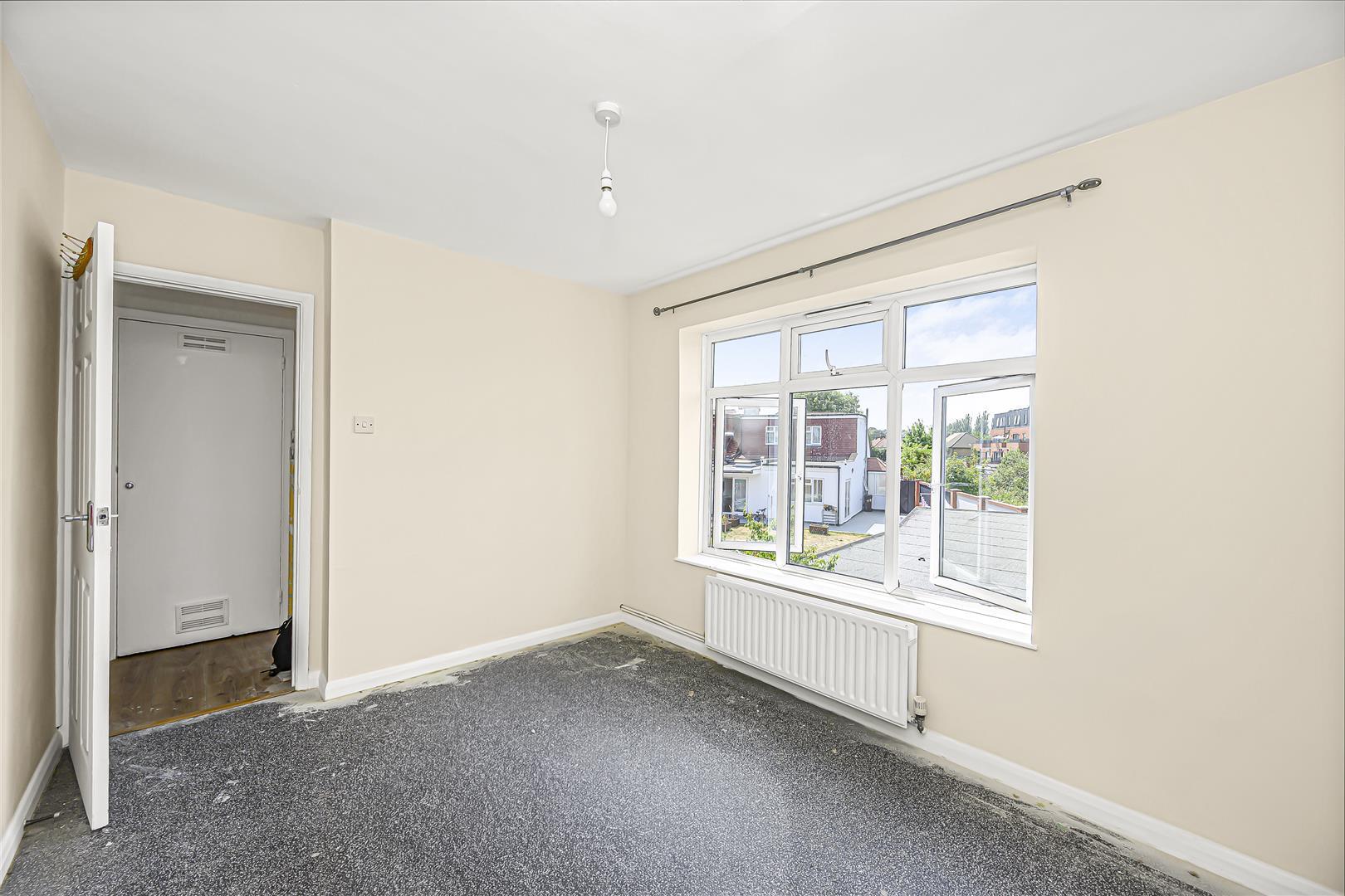 Property Image 842ae653-f364-43ad-8cf1-1ae995db2d27