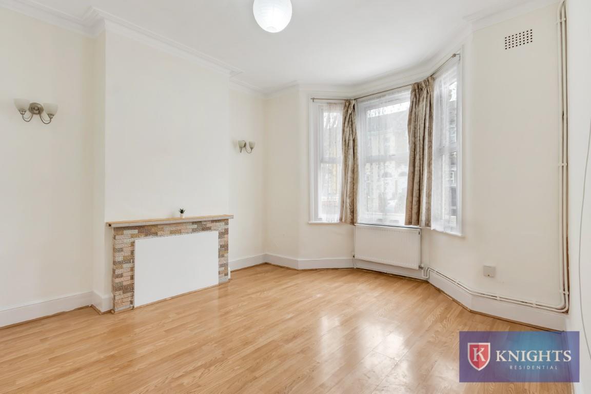 Property Image 84300244-d208-47fc-acd3-d74619981f67