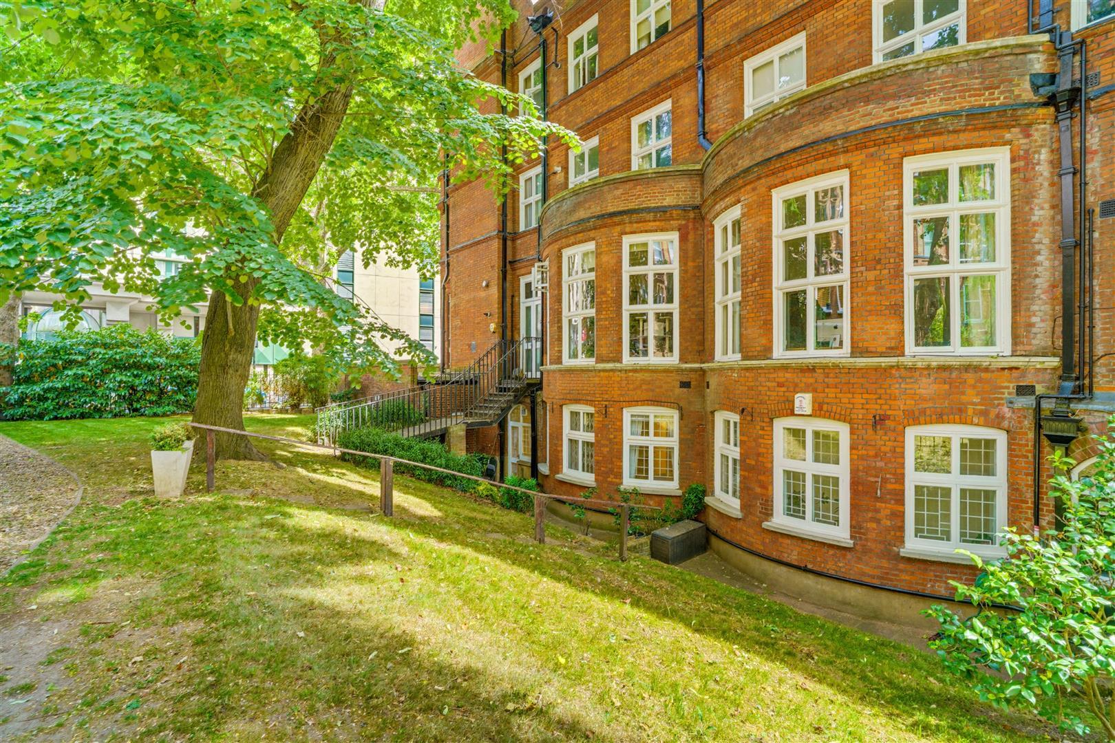 Property Image 84335dd6-a2b8-4e06-9a32-4e92db0de0b1