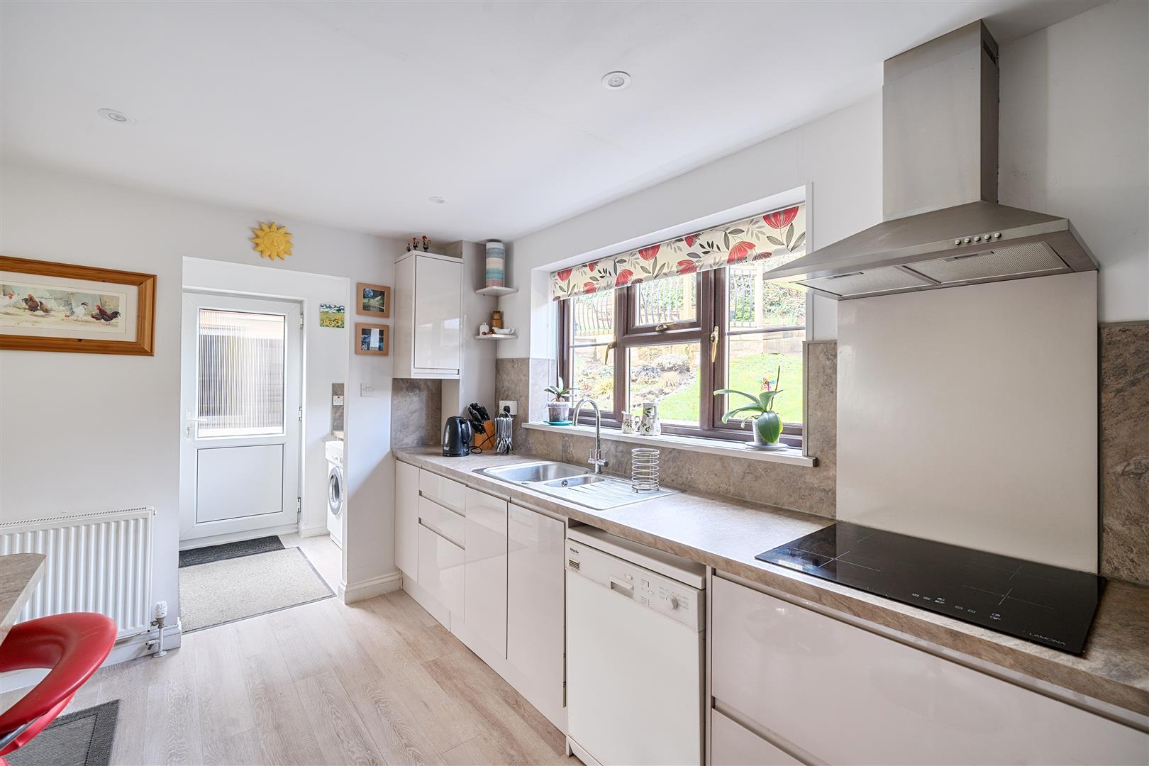 Property Image 8435b090-caf8-4be8-95be-656fee0f2281