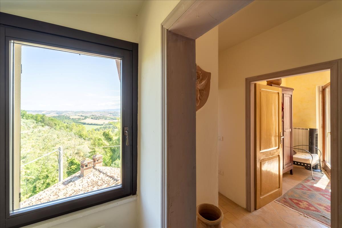 Property Image 843771dc-5e82-458c-96e9-e67ed9141081