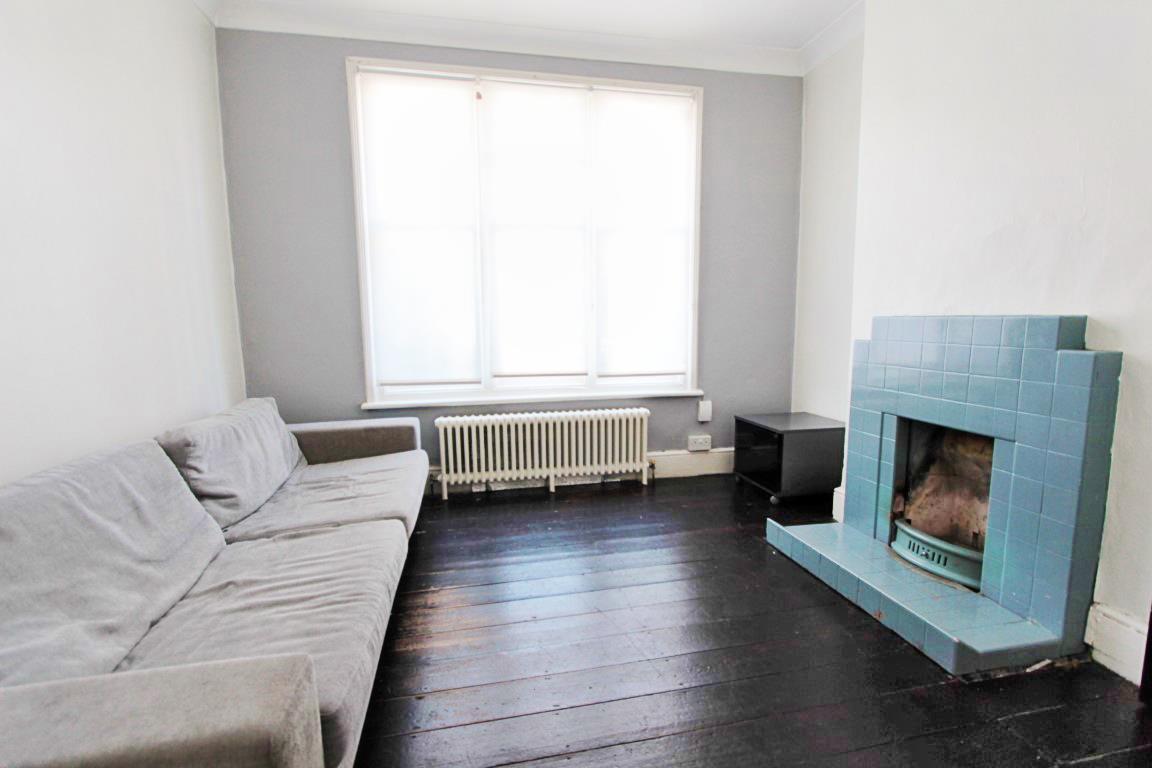 Property Image 843d94ea-657b-4439-bf62-0c62e3542e7a
