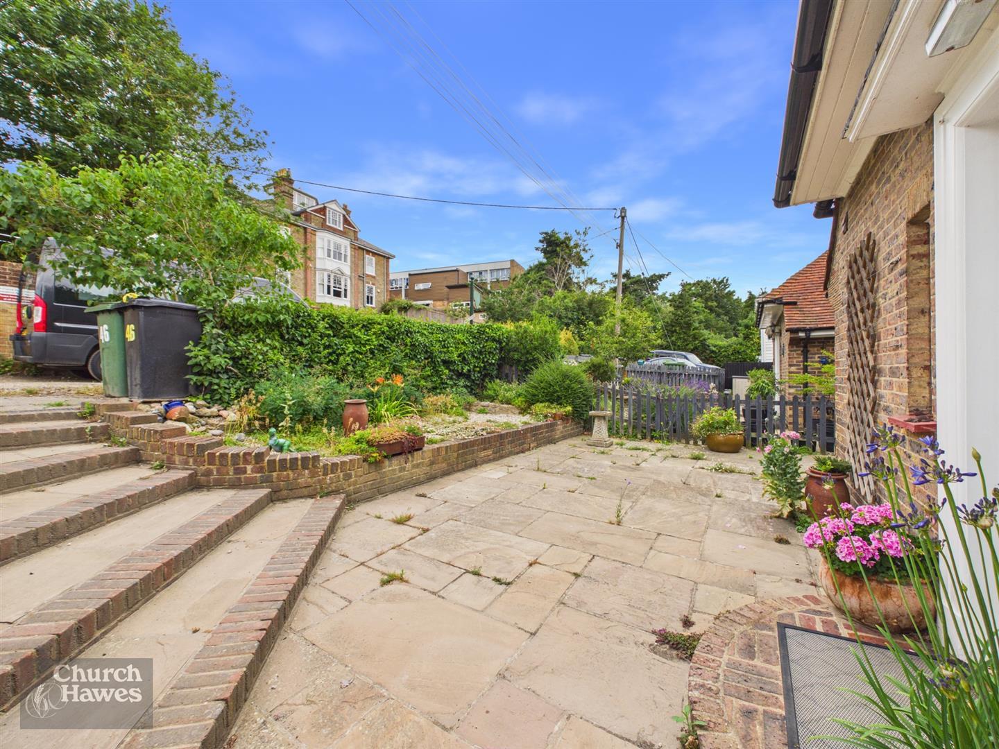 Property Image 844ac6dc-a008-4f87-98f2-6285bf69511e