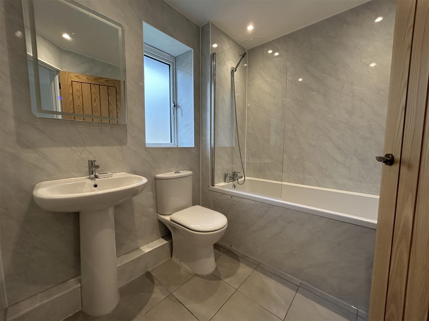 Property Image 844be619-3604-4537-bb31-69c005097d53