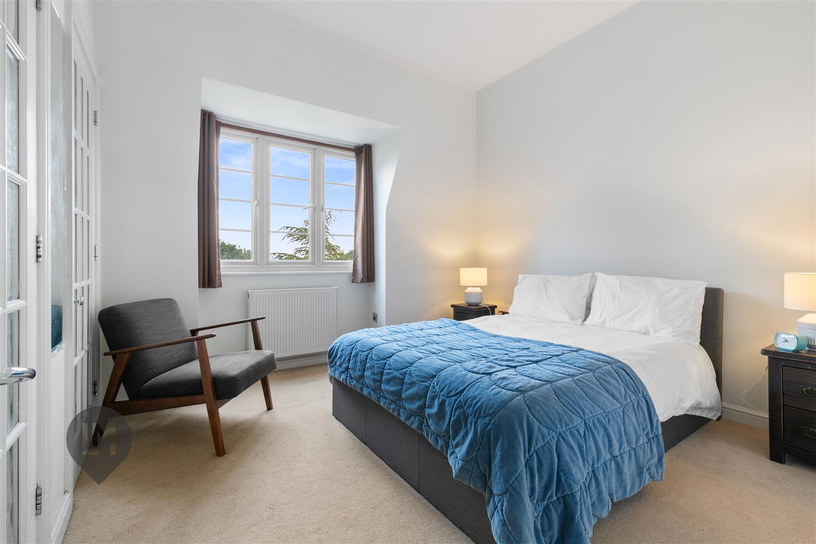 Property Image 845145ff-518c-4cb3-a415-8d42d038d8dc