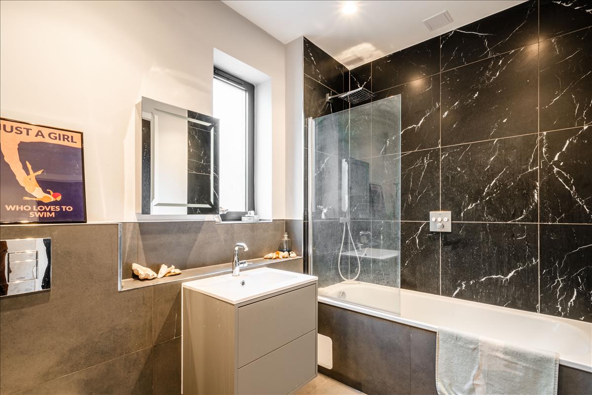 Property Image 84613fdb-82f5-4686-95f7-a8f988b9cd0b