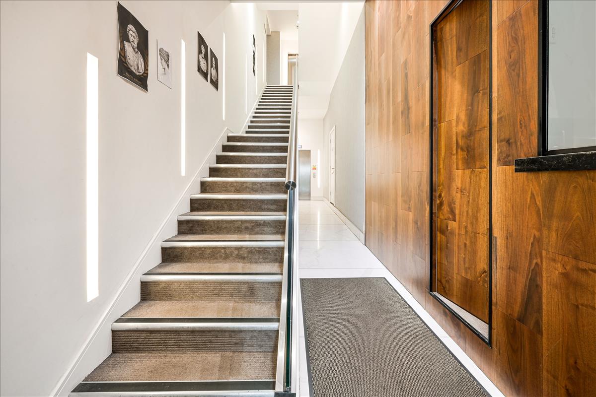 Property Image 846bc1bc-d52a-4eda-a378-4b8b74285095