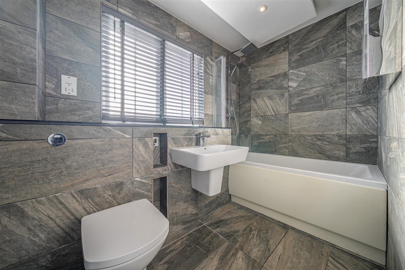 Property Image 846c543b-e8f5-4405-9a01-18a1cc197fbe