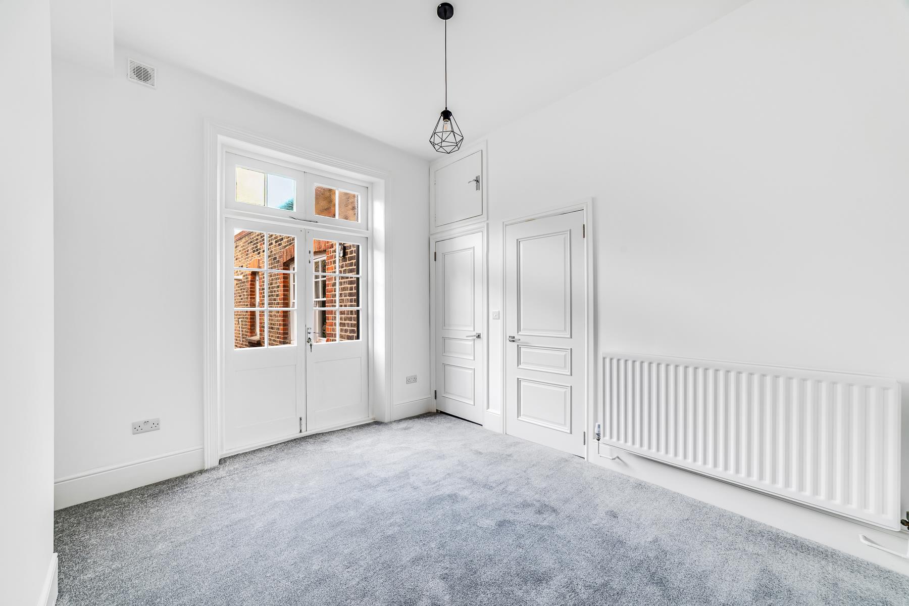 Property Image 846cc5f1-87a8-4ba4-90bf-8c1e61e8b585