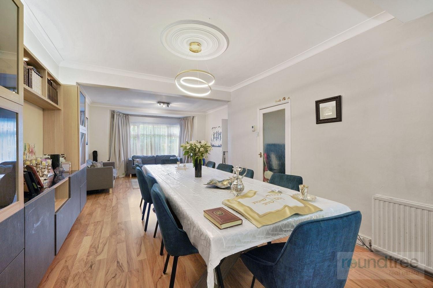 Property Image 847b652a-f1cb-4986-91fd-243fb6b2d69f