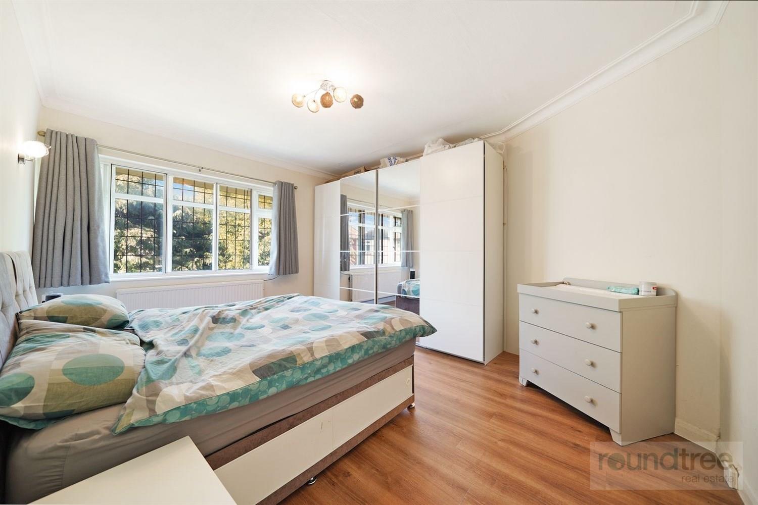 Property Image 847e057b-d283-45d2-8aed-01d3090f5d32