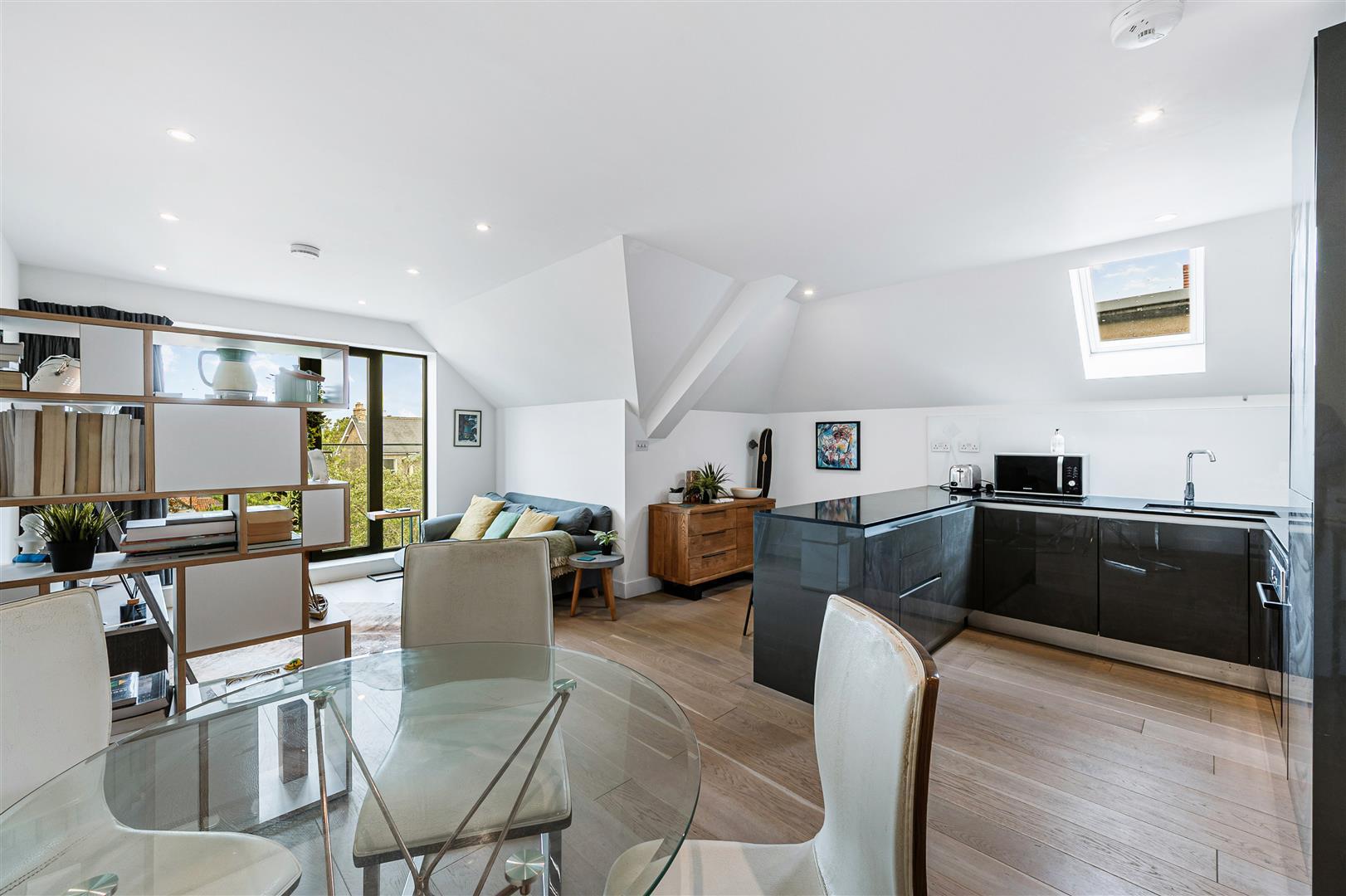 Property Image 84820e57-4c4a-43c1-b193-27ba606b8ec3