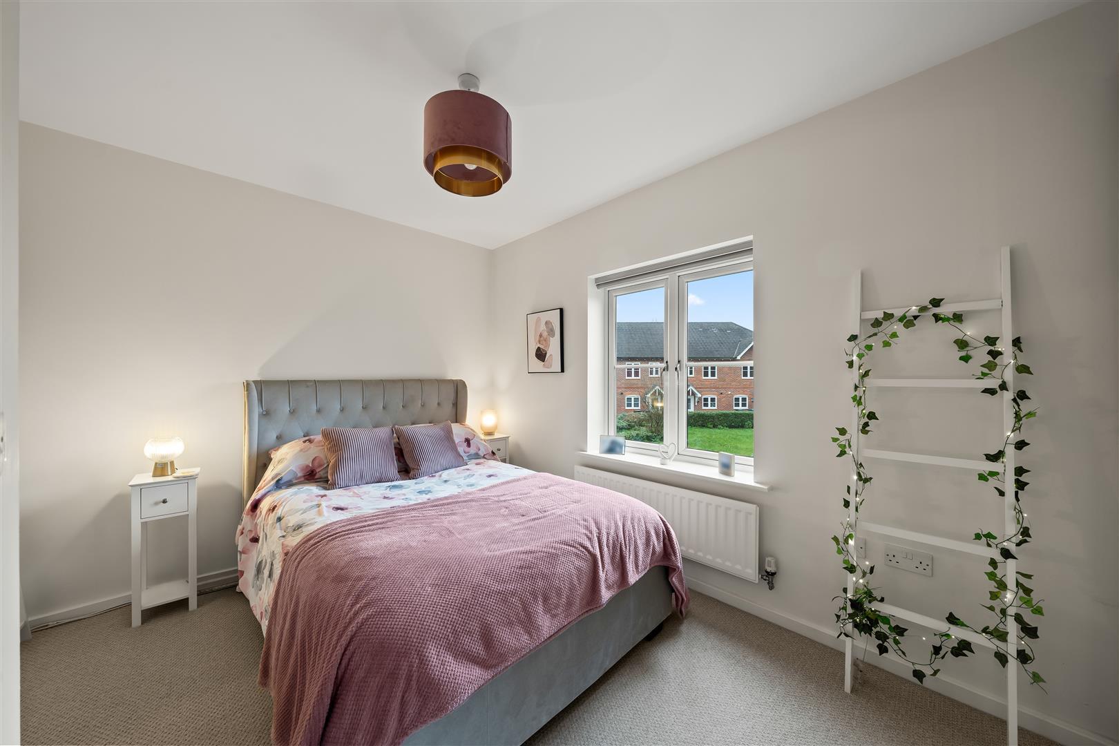 Property Image 84861e11-b932-4f4d-b9f8-47bf1e36cf10