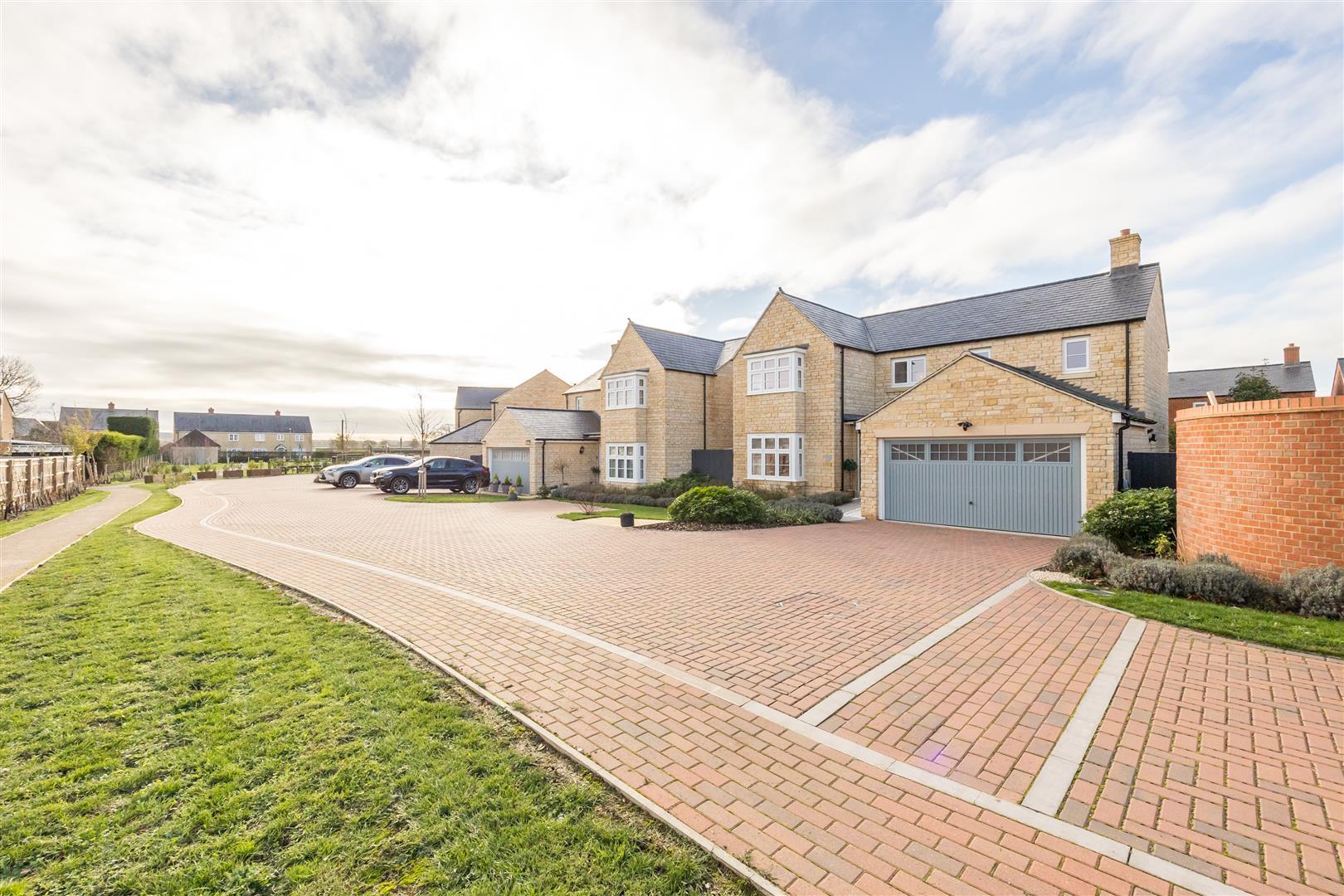 Property Image 84888230-6d4e-4edb-a05c-45a8d5410d2d