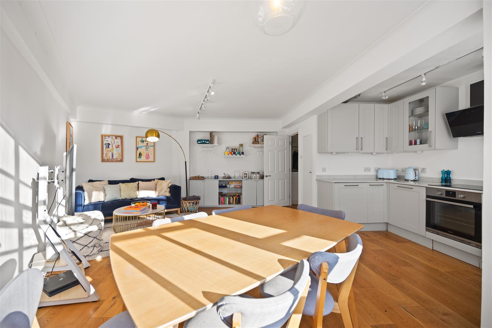 Property Image 84a64263-e827-4f1a-a671-759771a31e3e